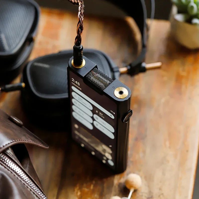 Shanling M8T Android Hi-Res Music Player