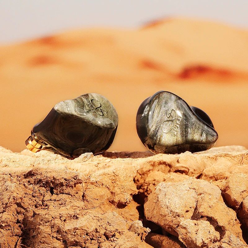 Shanling ME800 2DD+4BA Hybrid IEMs