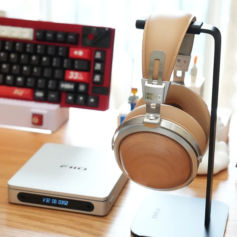 FiiO FT1 Closed-Back Headphones — 60mm Driver, Walnut
