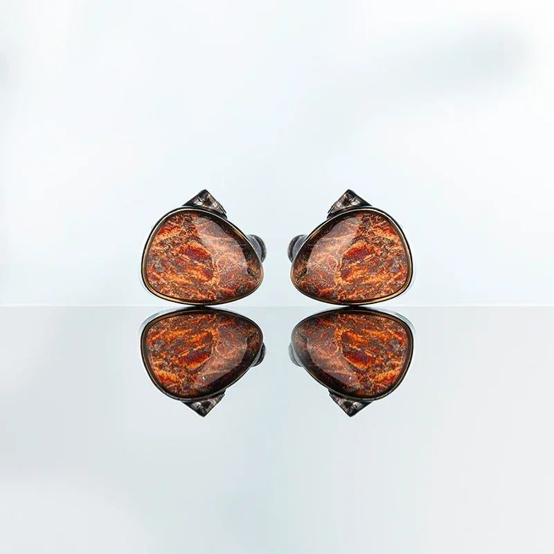 Shanling Tino Dual Dynamic Wired Earbuds