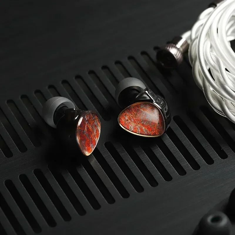 Shanling Tino Dual Dynamic Wired Earbuds