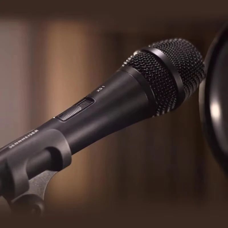 Sennheiser XS 1 Dynamic Vocal Microphone