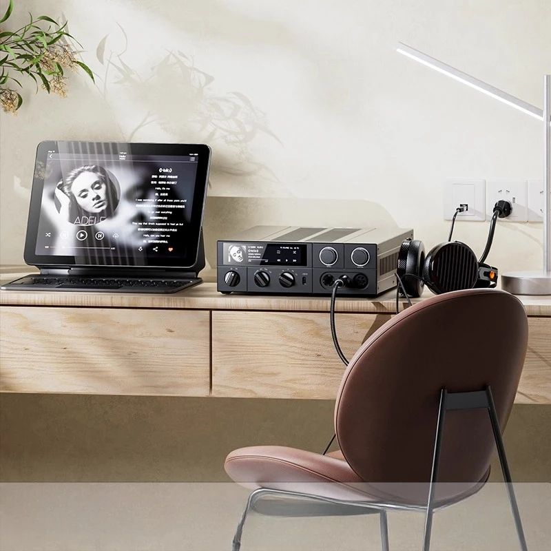 FiiO K15 Desktop DAC Headphone Amplifier